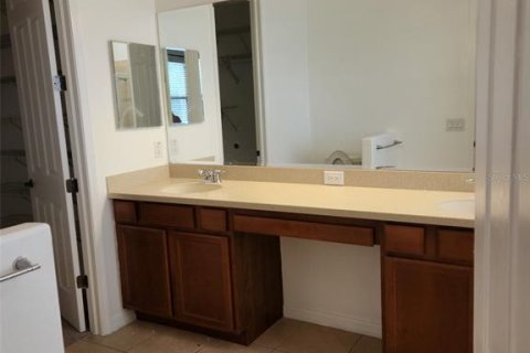Villa ou maison à louer à Tampa, Floride: 3 chambres, 171.59 m2 № 2400238 - photo 23