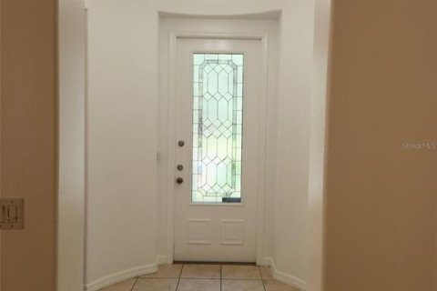 Villa ou maison à louer à Tampa, Floride: 3 chambres, 171.59 m2 № 2400238 - photo 4