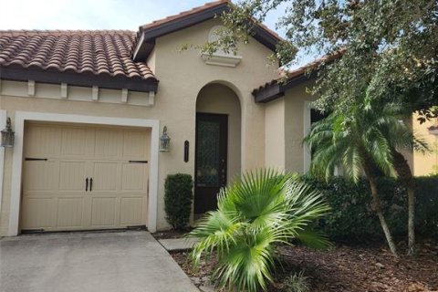 Villa ou maison à louer à Tampa, Floride: 3 chambres, 171.59 m2 № 2400238 - photo 2