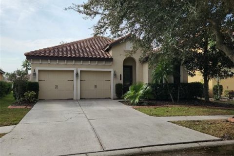 Villa ou maison à Tampa, Floride 3 chambres, 171.59 m2 № 2400238