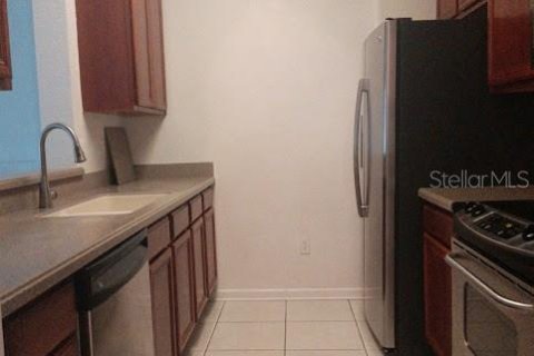 Condo in Orlando, Florida, 3 bedrooms  № 2394435 - photo 2