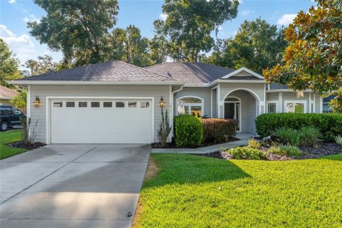 Villa ou maison à vendre à Gainesville, Floride: 3 chambres, 181.16 m2 № 1910591 - photo 1