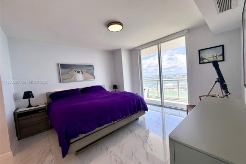 Condo in Miami, Florida, 3 bedrooms  № 2030709 - photo 8