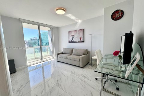 Condo in Miami, Florida, 3 bedrooms  № 2030709 - photo 15