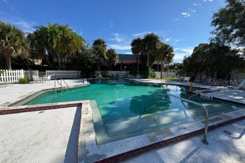Condo in Orlando, Florida, 1 bedroom  № 2379772 - photo 13