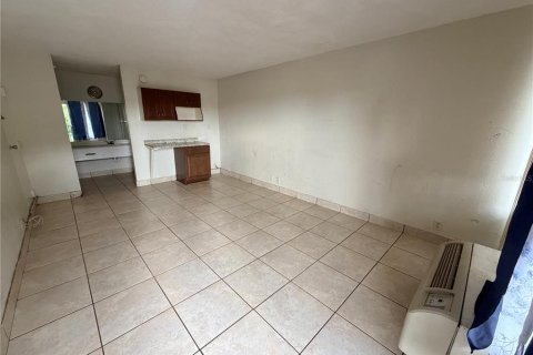 Condo in Orlando, Florida, 1 bedroom  № 2379772 - photo 3