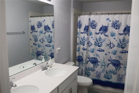 House in Davenport, Florida 5 bedrooms, 288.55 sq.m. № 1905685 - photo 23