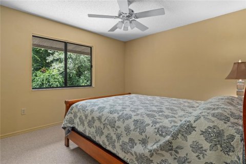 House in Homosassa, Florida 4 bedrooms, 242.29 sq.m. № 2215653 - photo 21