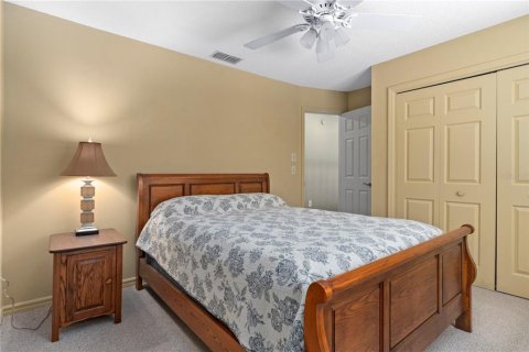 House in Homosassa, Florida 4 bedrooms, 242.29 sq.m. № 2215653 - photo 20