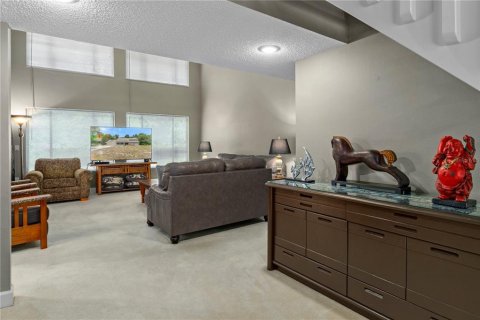 House in Homosassa, Florida 4 bedrooms, 242.29 sq.m. № 2215653 - photo 7