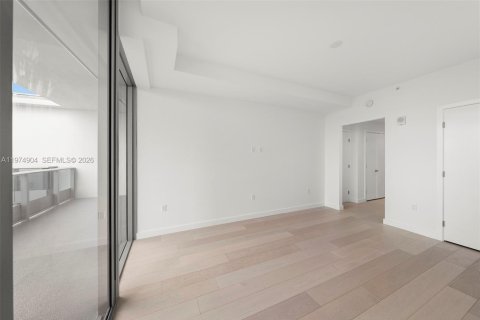 Condo in Bay Harbor Islands, Florida, 3 bedrooms  № 2174890 - photo 8