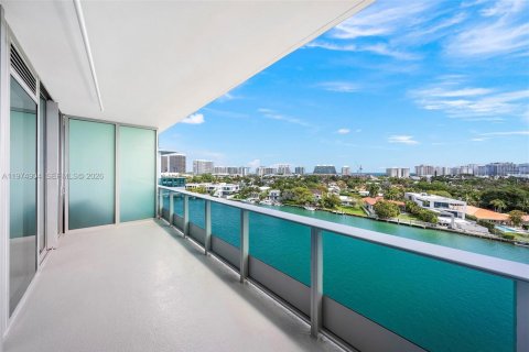 Condo in Bay Harbor Islands, Florida, 3 bedrooms  № 2174890 - photo 20
