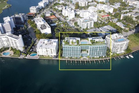 Condo in Bay Harbor Islands, Florida, 3 bedrooms  № 2174890 - photo 2