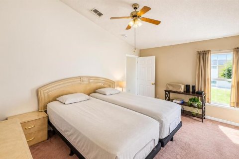 House in Kissimmee, Florida 3 bedrooms, 123.75 sq.m. № 2429521 - photo 9