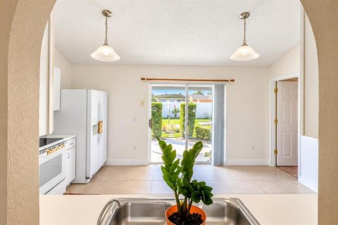 House in Kissimmee, Florida 3 bedrooms, 123.75 sq.m. № 2429521 - photo 8