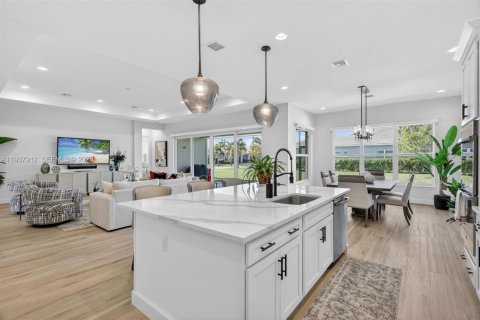 Villa ou maison à vendre à Port St. Lucie, Floride: 3 chambres, 245.73 m2 № 2004545 - photo 14