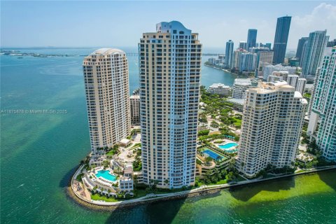 Condominio en alquiler en Miami, Florida, 1 dormitorio, 100.98 m2 № 1980603 - foto 26