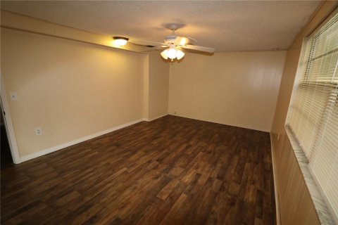 Villa ou maison à vendre à Port Richey, Floride: 2 chambres, 120.77 m2 № 1884188 - photo 29