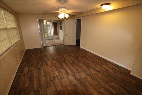 Villa ou maison à vendre à Port Richey, Floride: 2 chambres, 120.77 m2 № 1884188 - photo 30