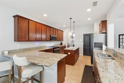 Villa ou maison à vendre à Orlando, Floride: 4 chambres, 353.49 m2 № 2218629 - photo 15