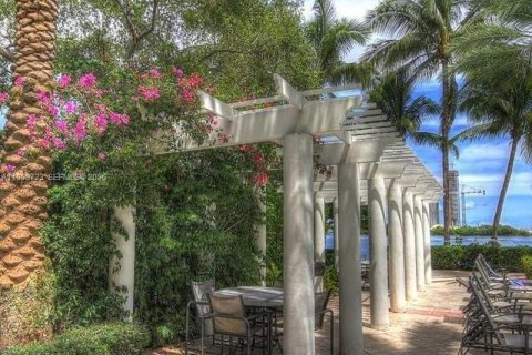 Condo in Aventura, Florida, 2 bedrooms  № 2061447 - photo 20