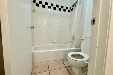 Купить кондоминиум в Гейнсвилл, Флорида 4 комнаты, 109.35м2, № 2101925 - фото 10