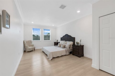 Villa ou maison à vendre à Winter Garden, Floride: 6 chambres, 399.94 m2 № 2148241 - photo 30