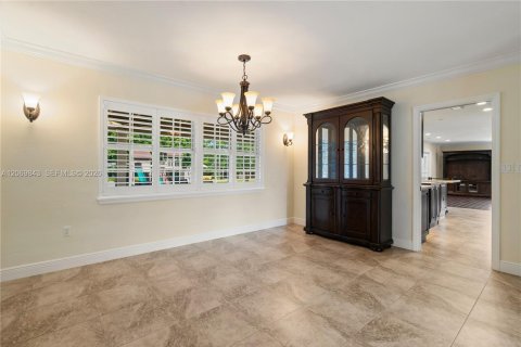 Villa ou maison à vendre à Homestead, Floride: 3 chambres, 187.11 m2 № 2307031 - photo 17