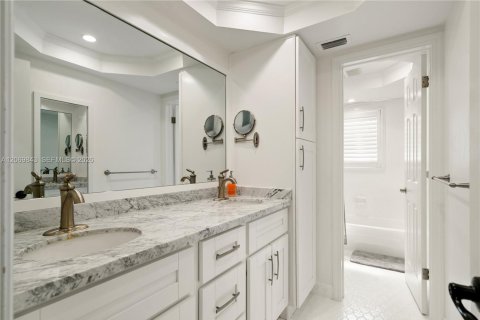 Villa ou maison à vendre à Homestead, Floride: 3 chambres, 187.11 m2 № 2307031 - photo 22