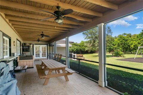 Villa ou maison à vendre à Homestead, Floride: 3 chambres, 187.11 m2 № 2307031 - photo 25