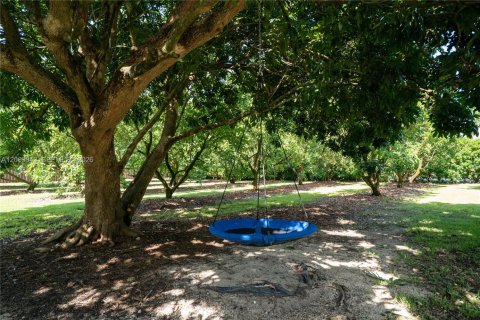 Villa ou maison à vendre à Homestead, Floride: 3 chambres, 187.11 m2 № 2307031 - photo 28