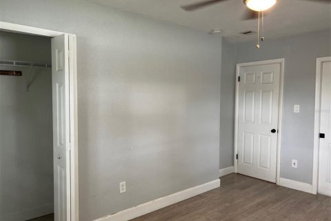 House in Orlando, Florida 3 bedrooms, 107.58 sq.m. № 1628351 - photo 27
