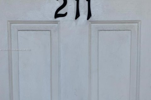 Condominio en alquiler en Miami Gardens, Florida, 1 dormitorio, 67.82 m2 № 2054506 - foto 14