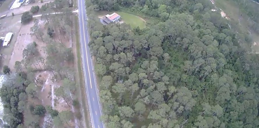 Terrain à Clermont, Floride № 1675841