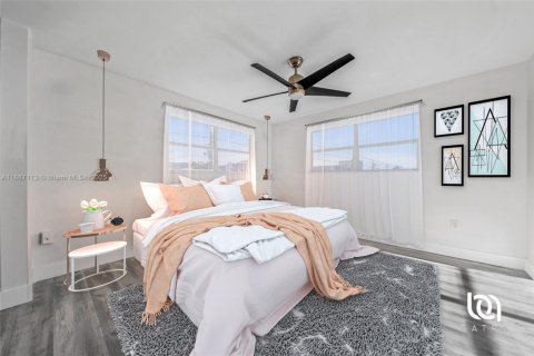 Apartamento en alquiler en Miami Beach, Florida, 1 dormitorio, 57.13 m2 № 1932797 - foto 4