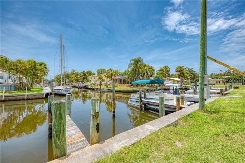 Terreno en Englewood, Florida № 2212055