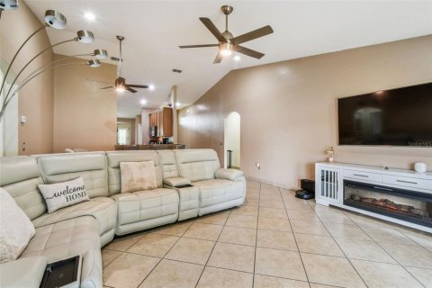 Villa ou maison à louer à Lakeland, Floride: 3 chambres, 159.98 m2 № 1904180 - photo 10
