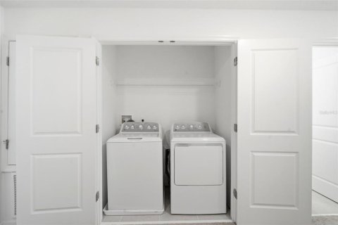 Adosado en venta en Kissimmee, Florida, 3 dormitorios, 144.18 m2 № 2155807 - foto 21