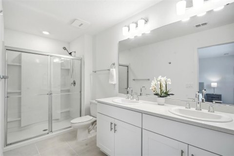 Adosado en venta en Kissimmee, Florida, 3 dormitorios, 144.18 m2 № 2155807 - foto 12