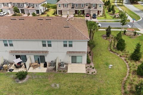 Adosado en venta en Kissimmee, Florida, 3 dormitorios, 144.18 m2 № 2155807 - foto 3