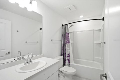 Adosado en venta en Kissimmee, Florida, 3 dormitorios, 144.18 m2 № 2155807 - foto 14