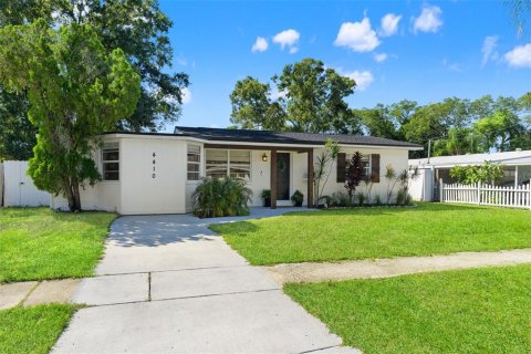 Villa ou maison à vendre à Tampa, Floride: 3 chambres, 131.74 m2 № 2420535 - photo 4