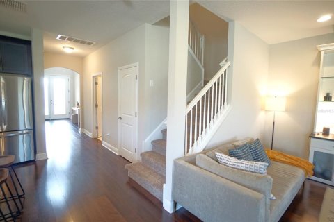 House in Tampa, Florida 5 bedrooms, 354.33 sq.m. № 1903444 - photo 18