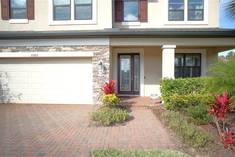 House in Tampa, Florida 5 bedrooms, 354.33 sq.m. № 1903444 - photo 3