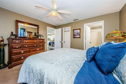 House in Riverview, Florida 3 bedrooms, 140.47 sq.m. № 1515840 - photo 19