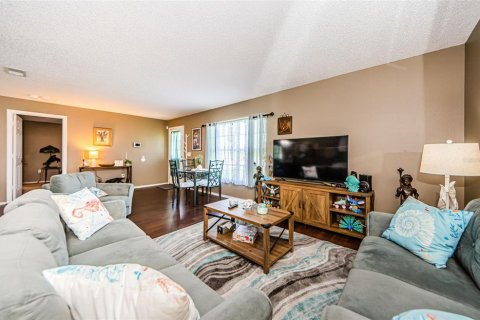 House in Riverview, Florida 3 bedrooms, 140.47 sq.m. № 1515840 - photo 7