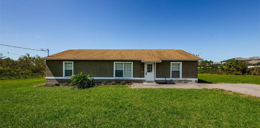 House in Riverview, Florida 3 bedrooms, 140.47 sq.m. № 1515840