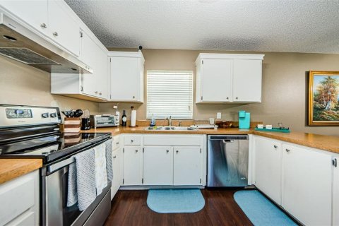 House in Riverview, Florida 3 bedrooms, 140.47 sq.m. № 1515840 - photo 15