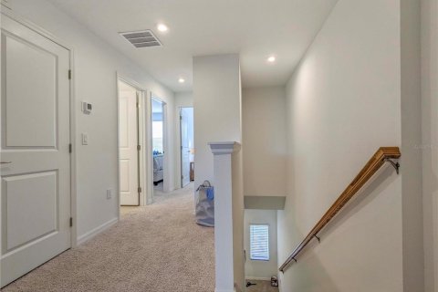 Townhouse in Sarasota, Florida 3 bedrooms, 148.36 sq.m. № 2433472 - photo 20