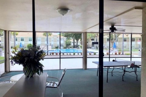 Condo in Orlando, Florida, 2 bedrooms  № 2096532 - photo 22
